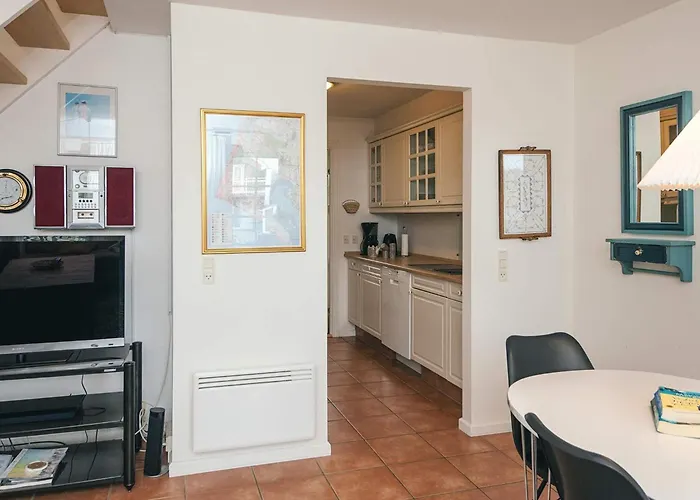 4 Person In Blavand-by Traum Feriehus *