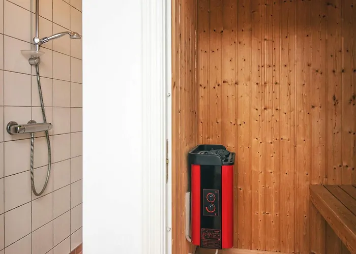 4 Person In Blavand-by Traum Feriehus *